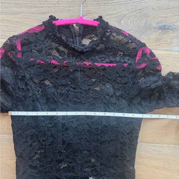 Alexis Black and White Sheath Dress with Bishop Sleeves - Picture 5 of 12